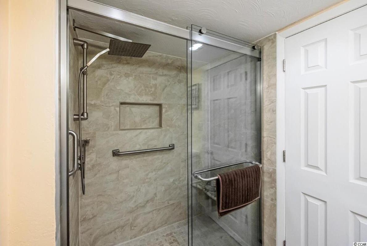 Spacious Ocean View Suite With Beautiful Updates! - Ocean Dunes Tower 2 Unit 6121 - Sleeps 6 Guests! Myrtle Beach Eksteriør bilde
